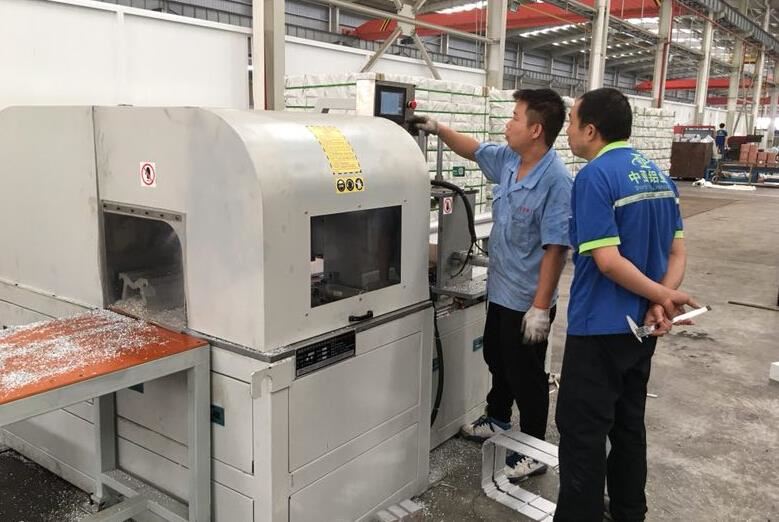 適用于電動(dòng)機(jī)外殼切割的DS-A800鋁合金切割機(jī)已服務(wù)于南平、中亞鋁業(yè)